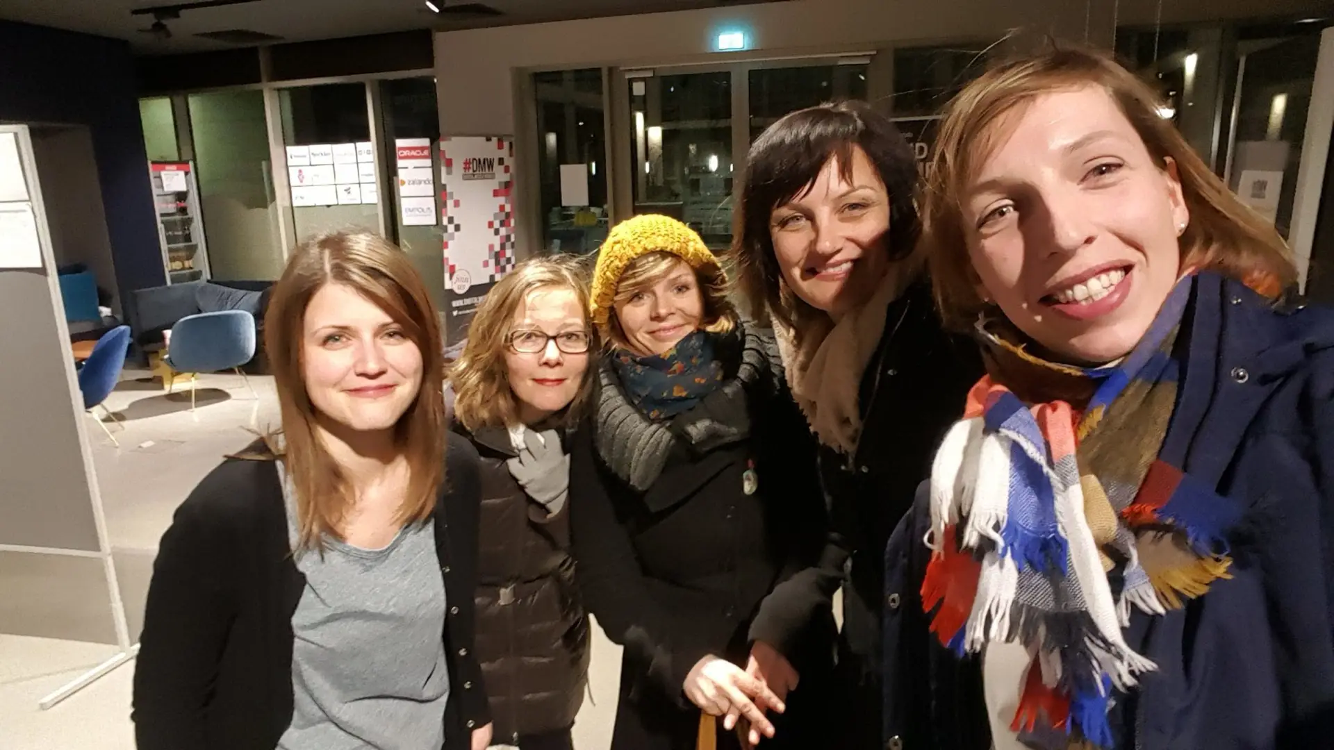 v.l. unsere Gastgeberin Jana Gelsok von Zalando, Christine Plass, Claire Zeidler, Sabine Kahlenberg, Bettina Thies