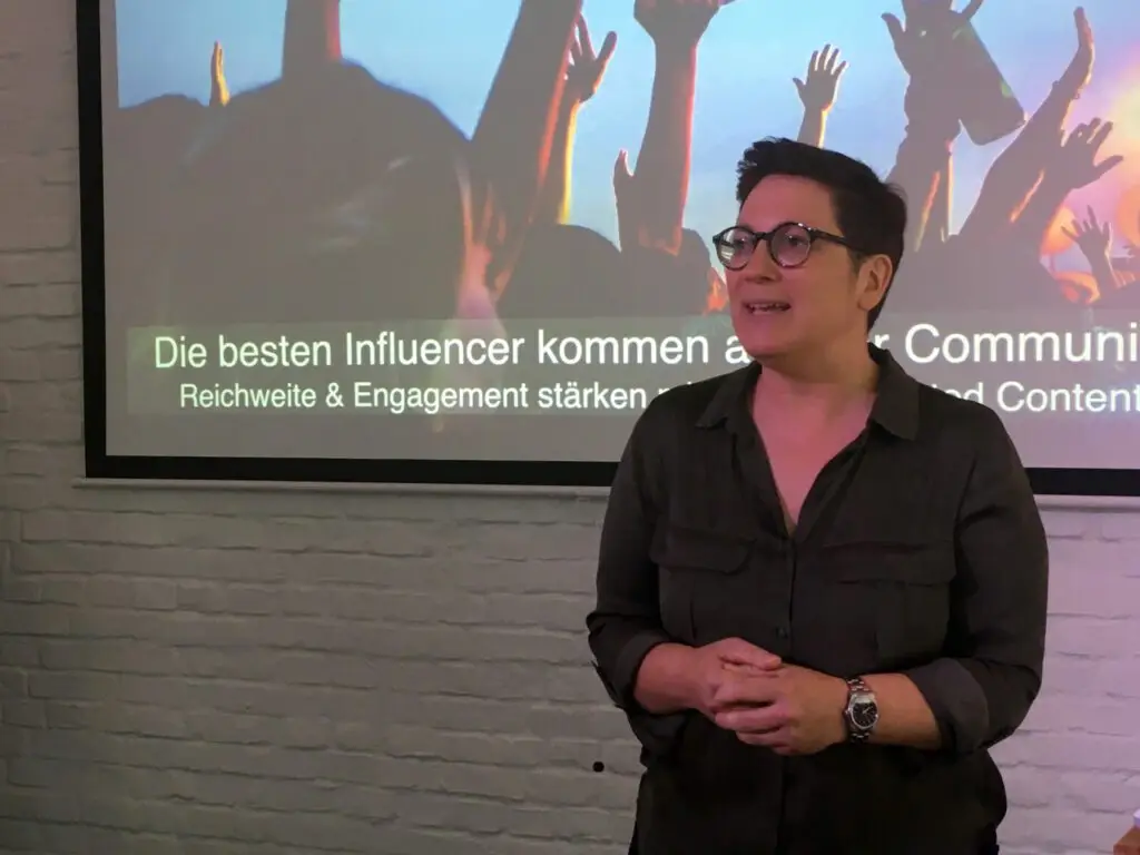 Content Marketing, Digital Media Women Content Marketing