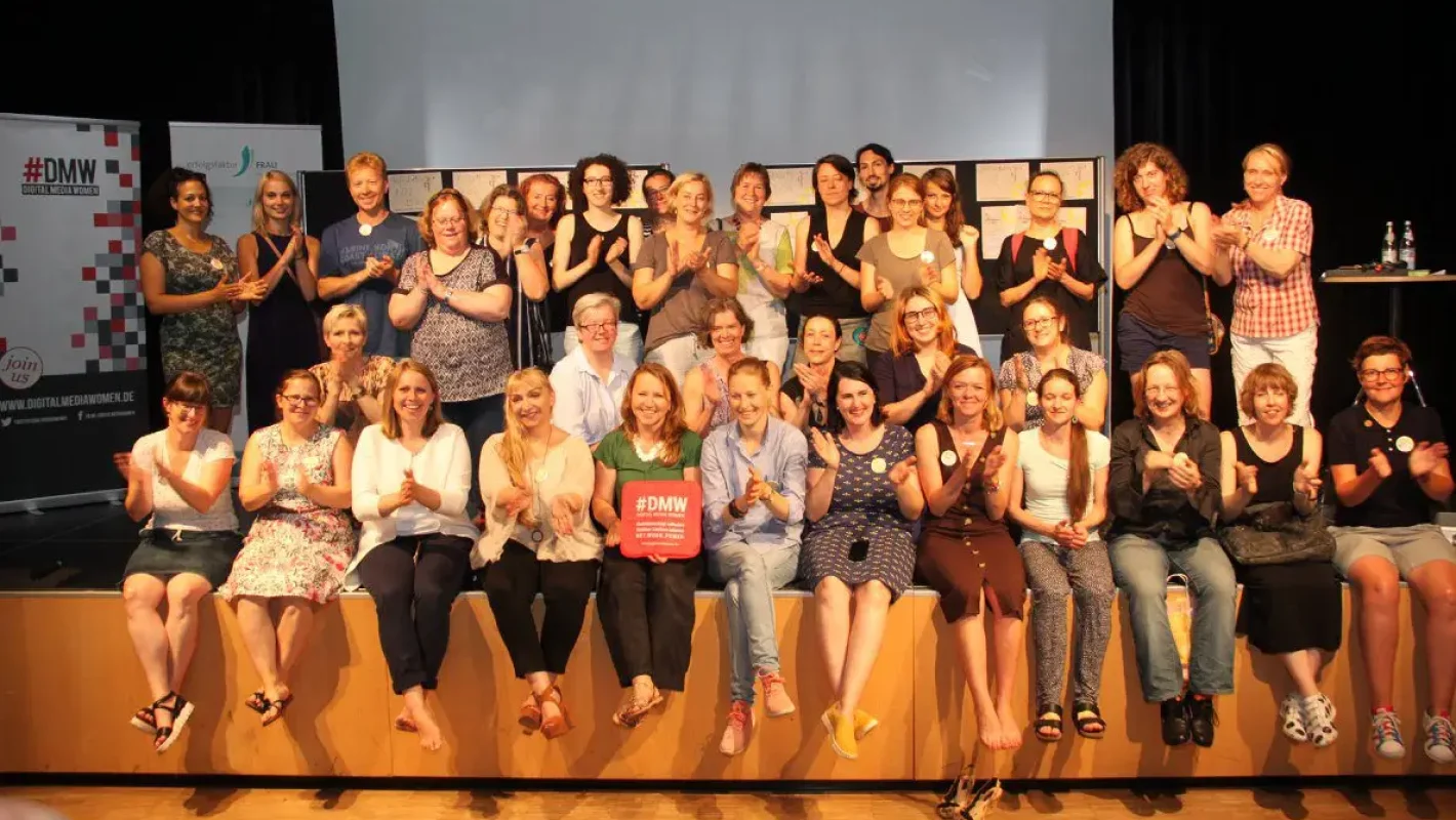 Frauenbarcamp Nürnberg Gruppenbild