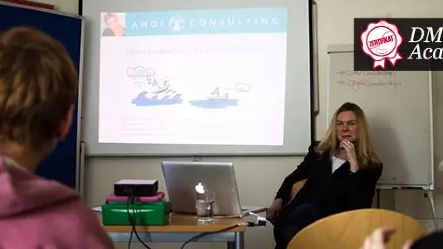 dmwAcademy_dLeadership